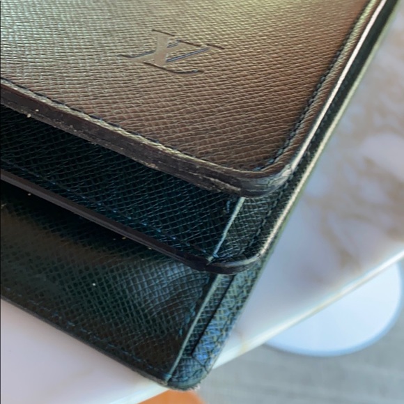 LV Briefcase - Picture 4 of 6